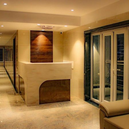 Rr Mount Elite Suites チェンナイ エクステリア 写真